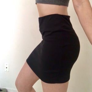black mini pencil skirt